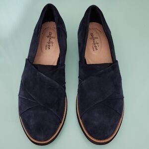 Clarks Sharon Form Navy Blue Suede Slip On Comfort Wedges Shoes Women's Size 7